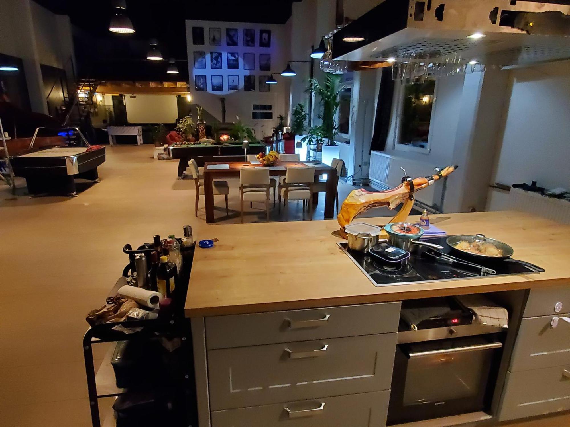 Stunning Industrial Loft In A Former Power Plant * Essen